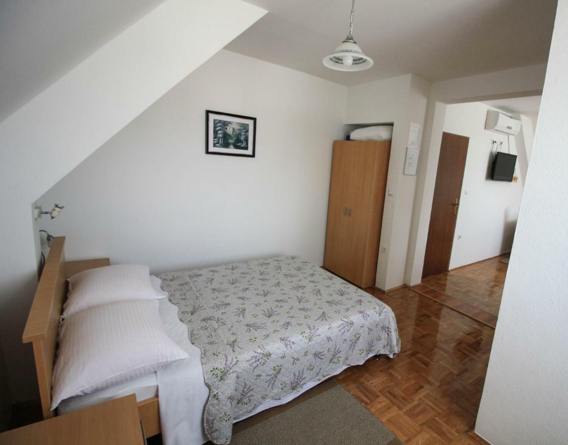 House Milan Hotell Rastovača Eksteriør bilde