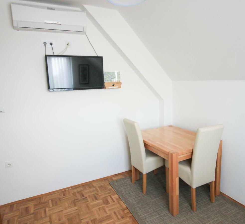 House Milan Hotell Rastovača Eksteriør bilde